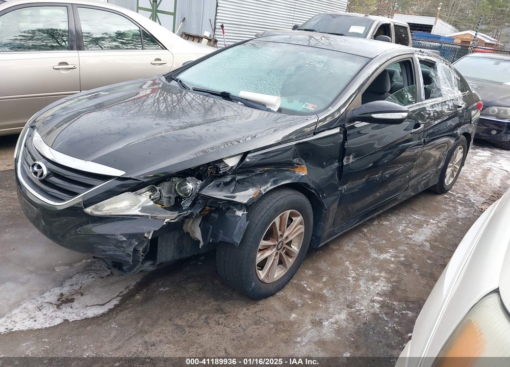 2014 HYUNDAI SONATA GLS VIN: 5NPEB4AC3EH925026