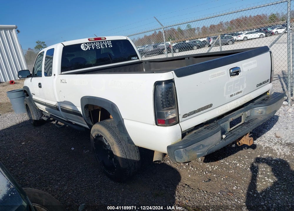 2001 CHEVROLET SILVERADO 2500HD LS VIN: 1GCHC29G91E291205