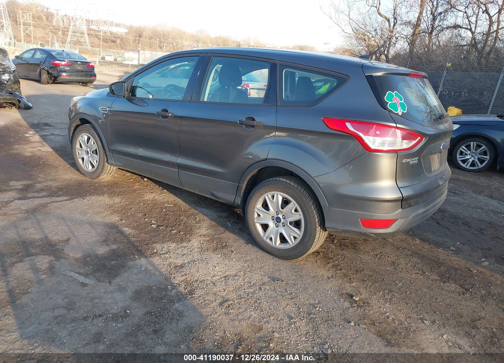 2016 FORD ESCAPE S VIN: 1FMCU0F79GUC18491