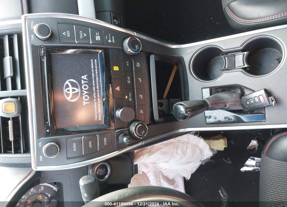2016 TOYOTA CAMRY SE VIN: 4T1BF1FKXGU212635
