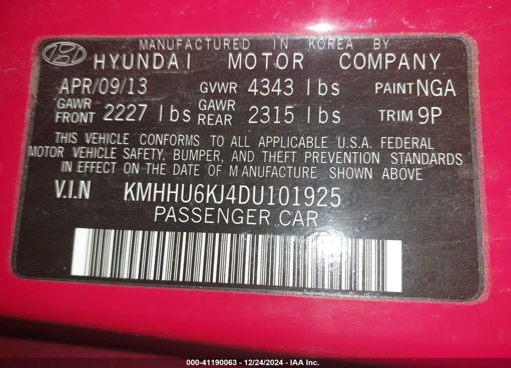 2013 HYUNDAI GENESIS VIN: KMHHU6KJ4DU101925