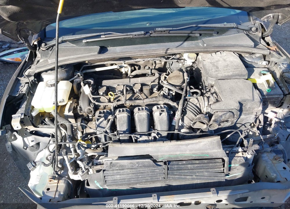 2015 FORD FOCUS VIN: 1FADP3J27FL259029