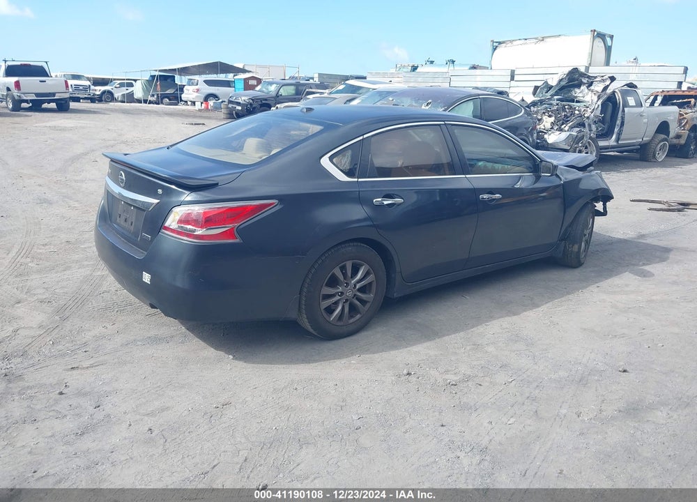 2015 NISSAN ALTIMA VIN: 1N4AL3APXFC476312