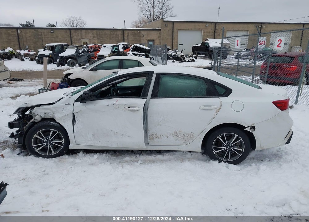 2022 KIA FORTE VIN: 3KPF24AD0NE482612