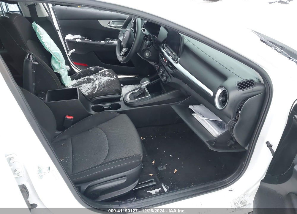 2022 KIA FORTE VIN: 3KPF24AD0NE482612