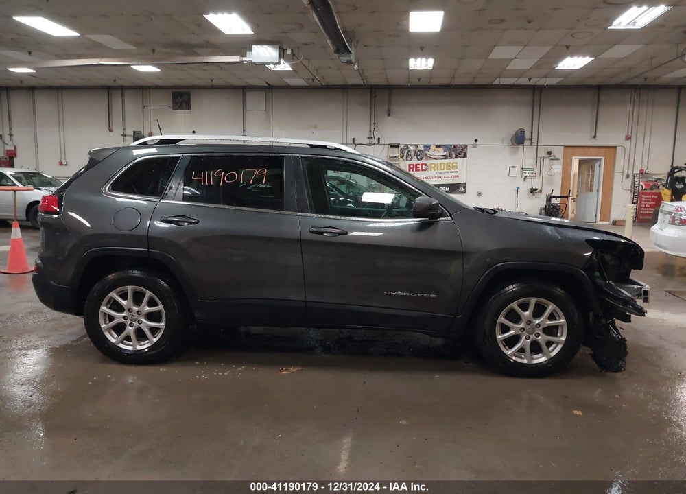 2016 JEEP CHEROKEE LATITUDE VIN: 1C4PJMCB3GW267804