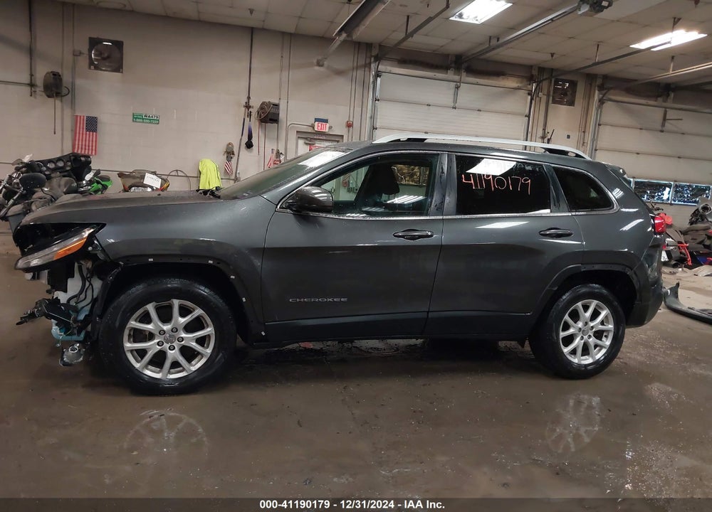 2016 JEEP CHEROKEE LATITUDE VIN: 1C4PJMCB3GW267804