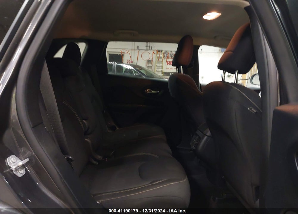 2016 JEEP CHEROKEE LATITUDE VIN: 1C4PJMCB3GW267804