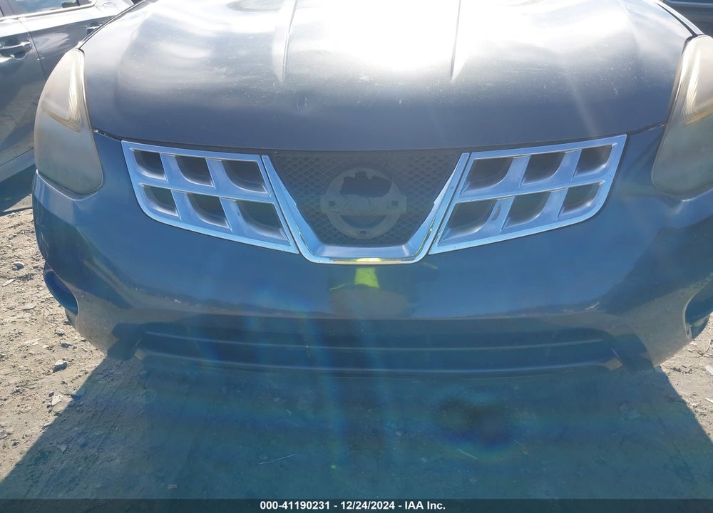 2014 NISSAN ROGUE SELECT S VIN: JN8AS5MT1EW101590