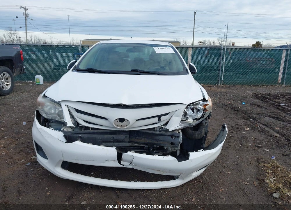 2011 TOYOTA COROLLA LE VIN: 2T1BU4EE7BC688113