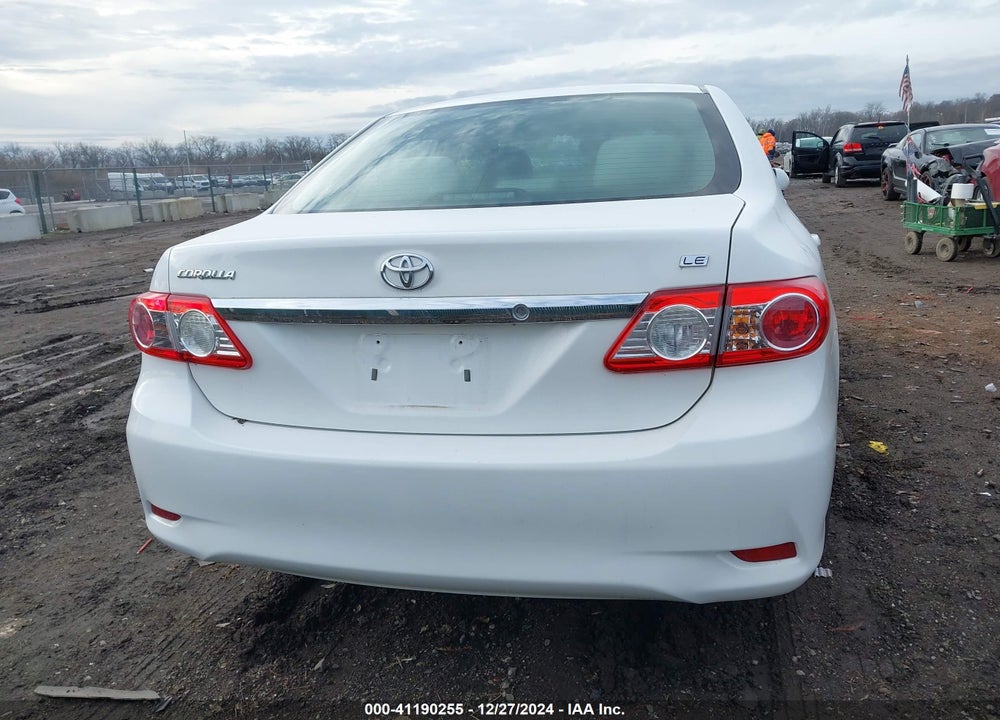 2011 TOYOTA COROLLA LE VIN: 2T1BU4EE7BC688113