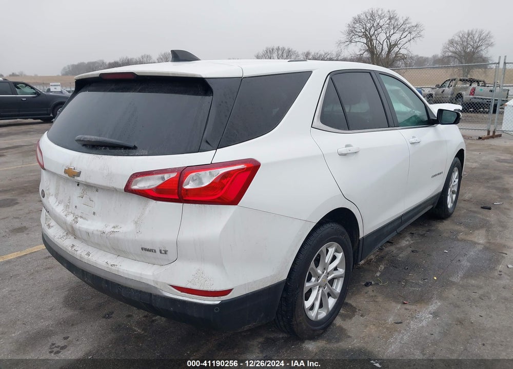 2019 CHEVROLET EQUINOX LT VIN: 2GNAXUEV0K6104470