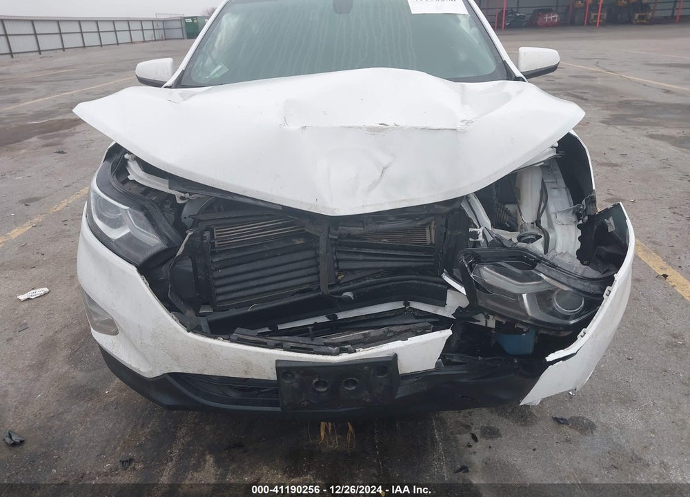 2019 CHEVROLET EQUINOX LT VIN: 2GNAXUEV0K6104470