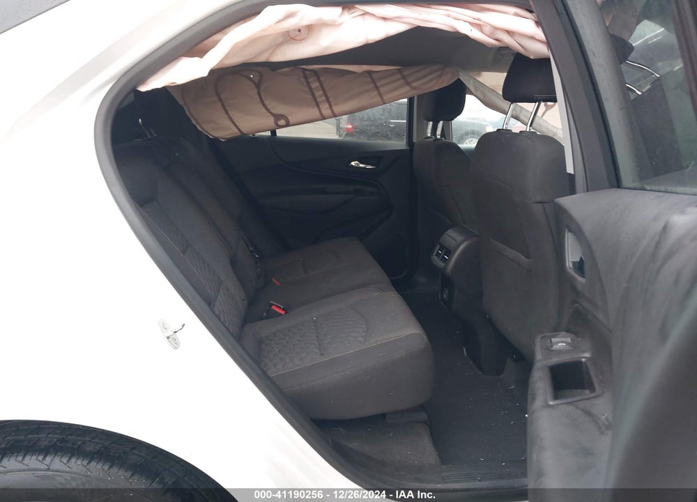 2019 CHEVROLET EQUINOX LT VIN: 2GNAXUEV0K6104470