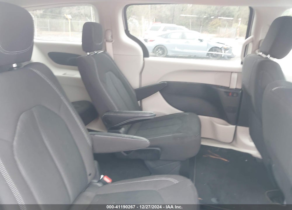 2024 CHRYSLER VOYAGER LX VIN: 2C4RC1CG7RR183655