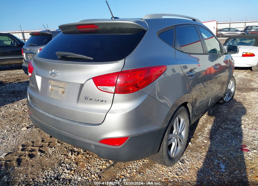 2013 HYUNDAI TUCSON GLS VIN: KM8JU3AC4DU743449