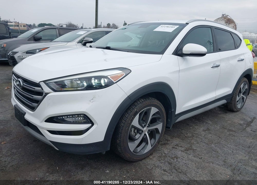 2018 HYUNDAI TUCSON LIMITED VIN: KM8J33A23JU718600
