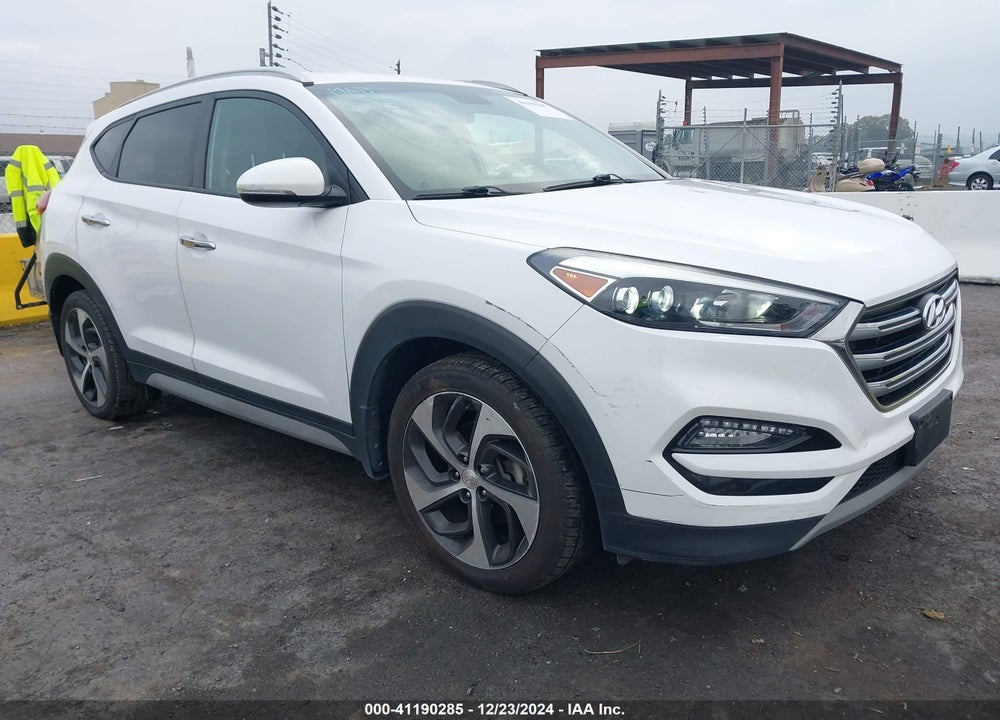 2018 HYUNDAI TUCSON LIMITED VIN: KM8J33A23JU718600
