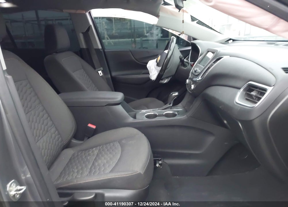 2019 CHEVROLET EQUINOX LT VIN: 3GNAXMEU4KL259655