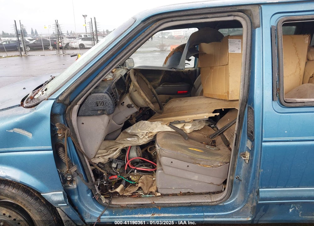 1995 DODGE GRAND CARAVAN SE VIN: 1B4GH44R8SX650189