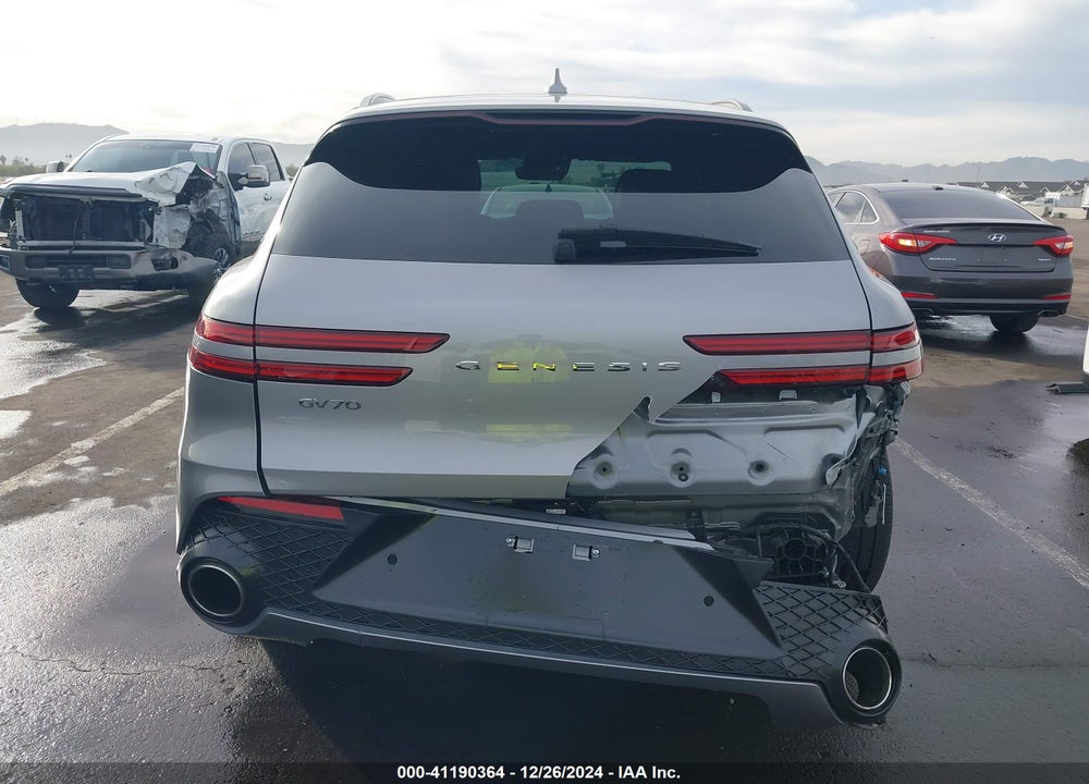 2023 GENESIS GV70 2.5T AWD VIN: KMUMADTB6PU101062