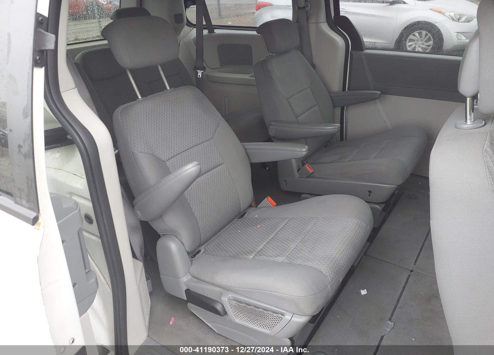 2010 DODGE GRAND CARAVAN SE VIN: 2D4RN4DE4AR328019