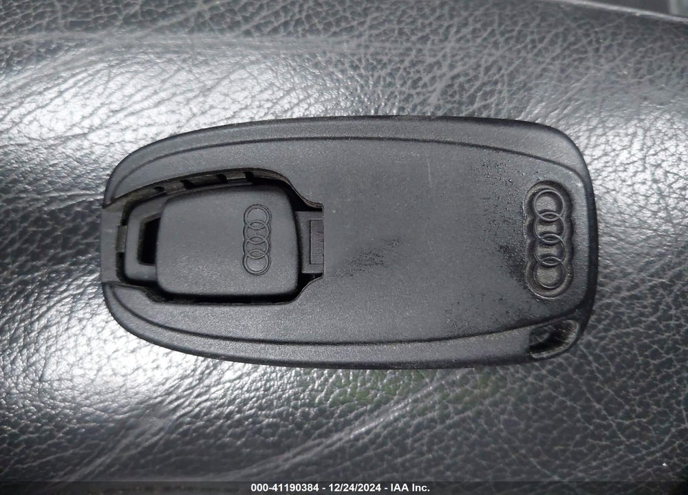 2009 AUDI A4 2.0T PREMIUM VIN: WAUSF78K89N038708
