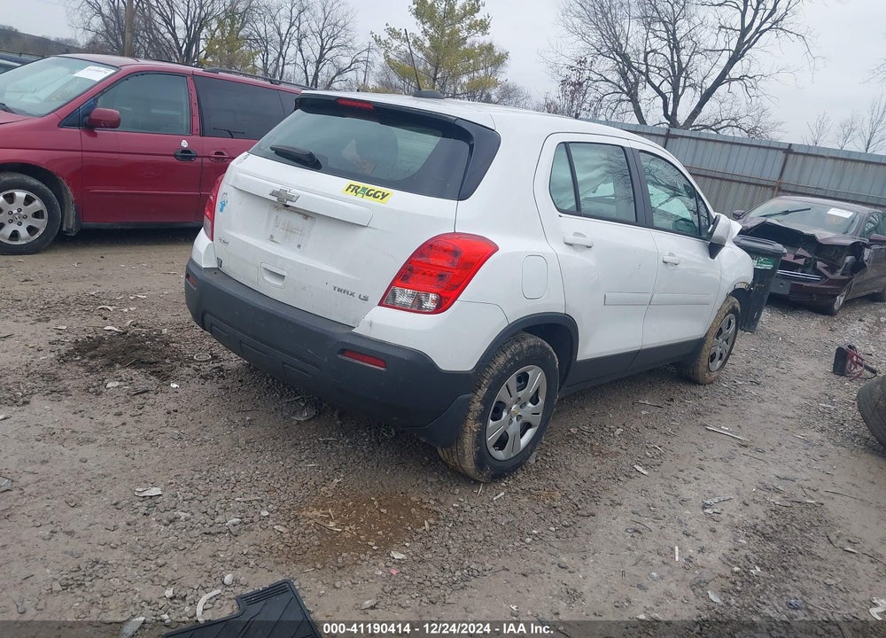 2015 CHEVROLET TRAX 1LS VIN: KL7CJKSB4FB081082