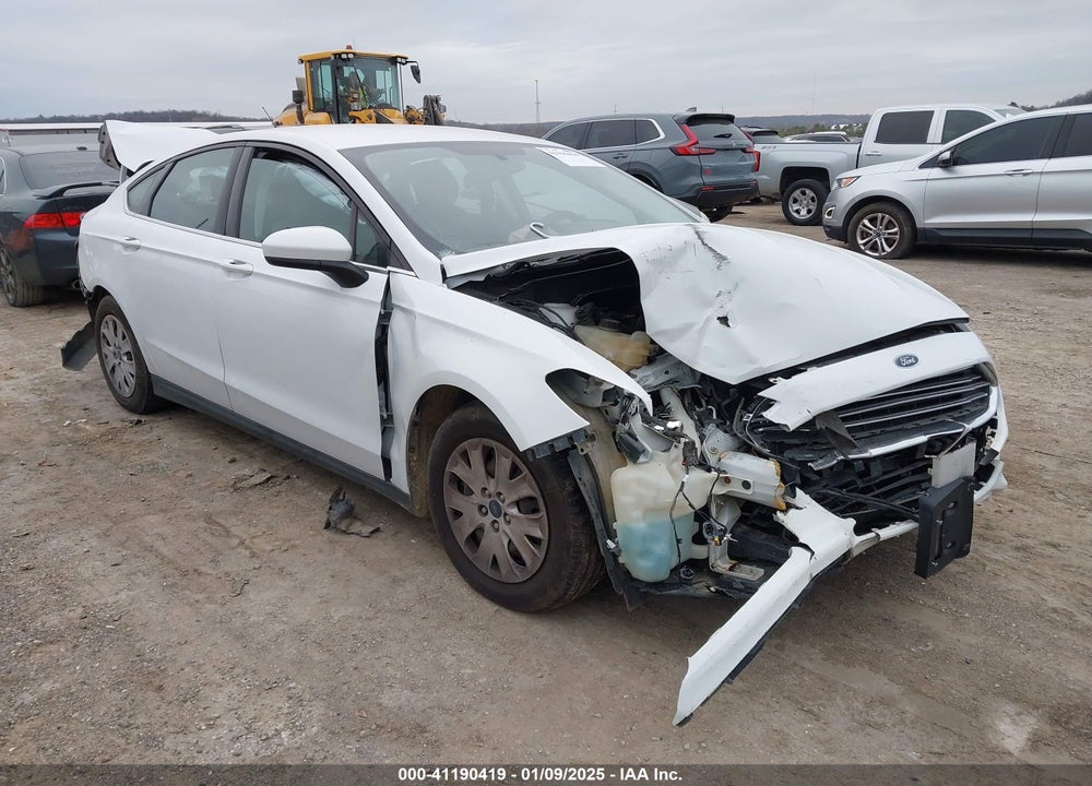 2014 FORD FUSION S VIN: 3FA6P0G77ER359559
