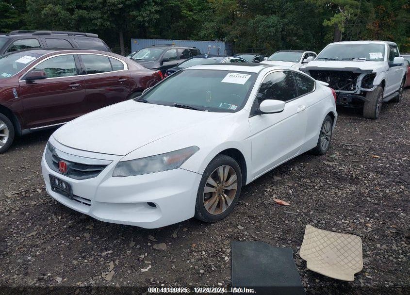 2011 HONDA ACCORD VIN: 1HGCS1B8XBA001123