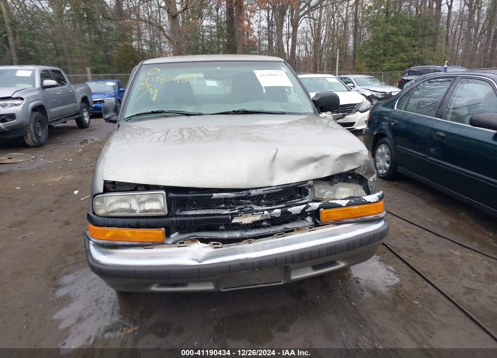 1998 CHEVROLET S-10 LS FLEETSIDE VIN: 1GCCS1944WK213467
