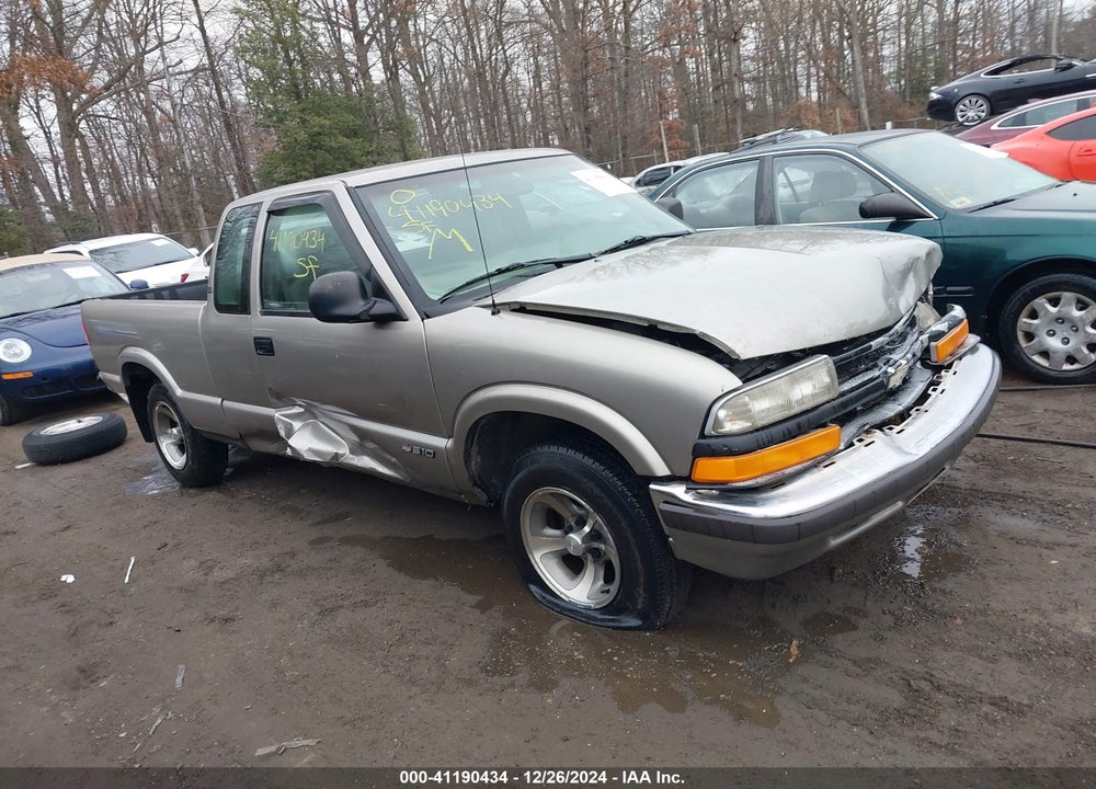 1998 CHEVROLET S-10 LS FLEETSIDE VIN: 1GCCS1944WK213467