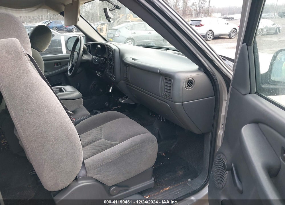 2005 CHEVROLET SILVERADO 1500 WORK TRUCK VIN: 1GCEK19V65Z170662