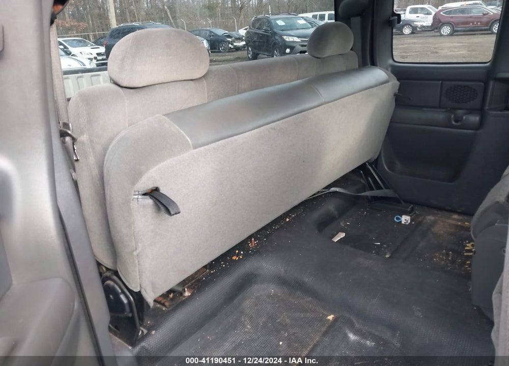 2005 CHEVROLET SILVERADO 1500 WORK TRUCK VIN: 1GCEK19V65Z170662