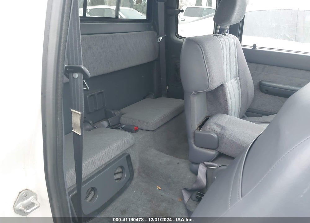 1999 TOYOTA TACOMA VIN: 4TAVL52N5XZ445421