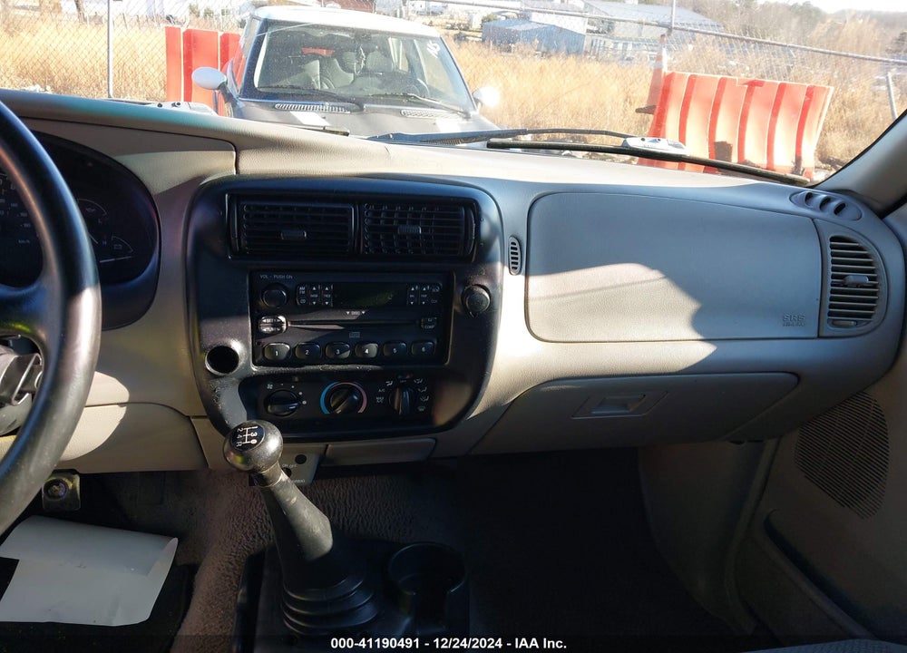 1998 FORD RANGER SPLASH/XL/XLT VIN: 1FTYR10C0WTA45567