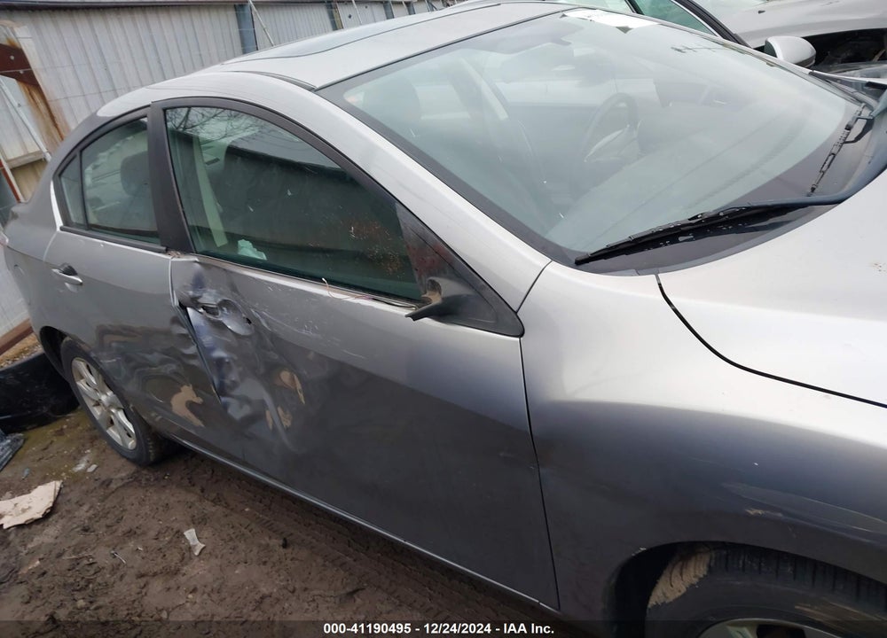 2010 MAZDA 3 I TOURING VIN: JM1BL1SF7A1300329