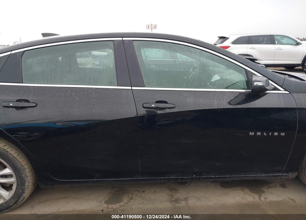 2018 CHEVROLET MALIBU LT VIN: 1G1ZD5ST6JF175229