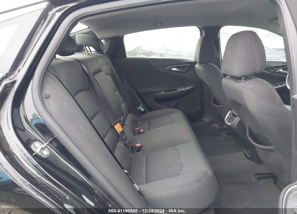 2018 CHEVROLET MALIBU LT VIN: 1G1ZD5ST6JF175229