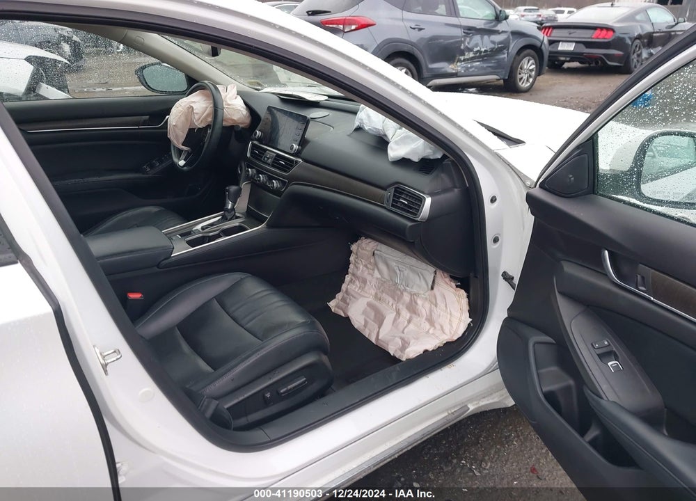 2018 HONDA ACCORD EX-L VIN: 1HGCV1F55JA108456