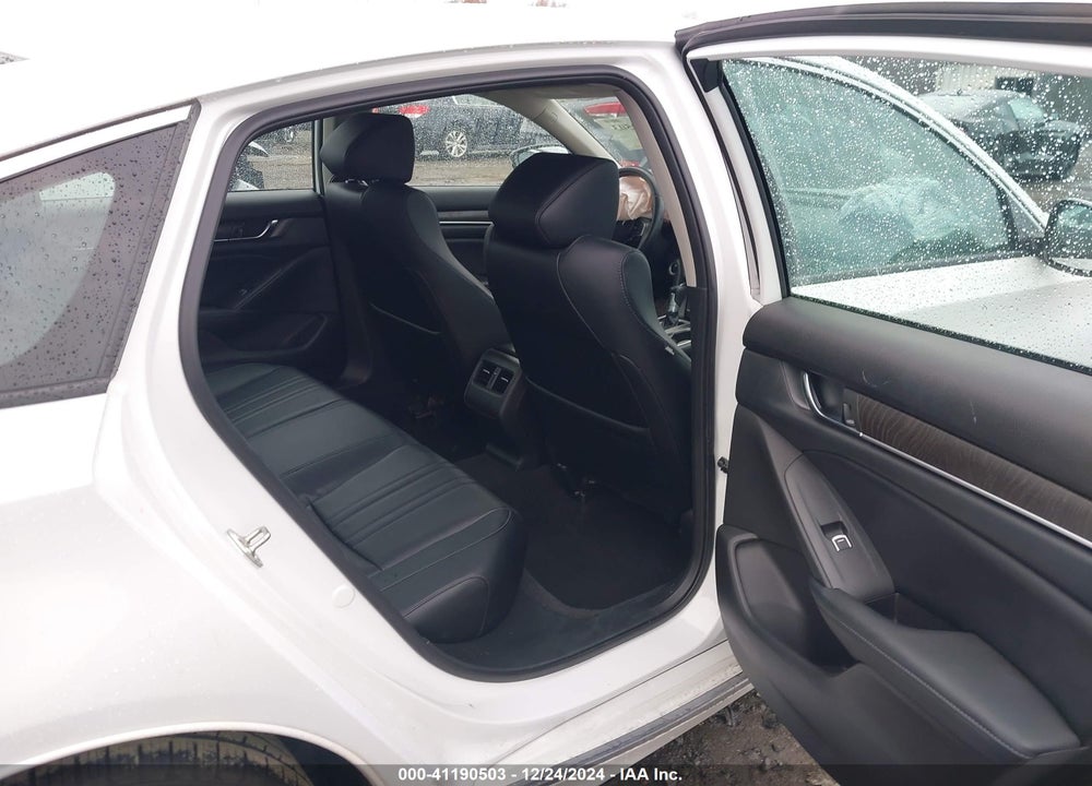 2018 HONDA ACCORD EX-L VIN: 1HGCV1F55JA108456