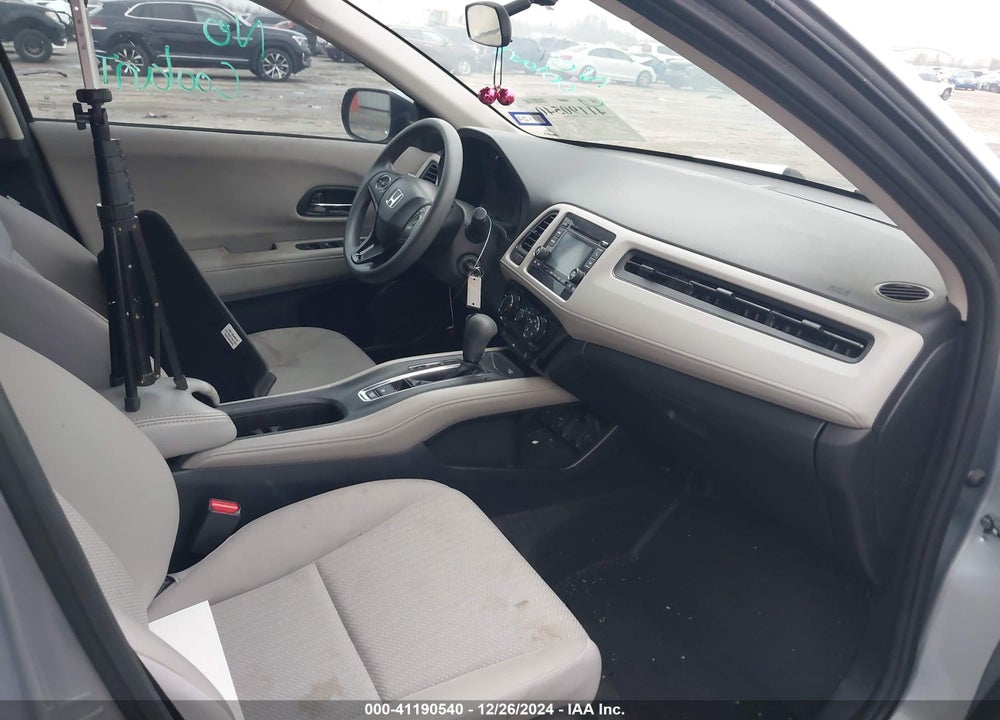 2018 HONDA HR-V LX VIN: 3CZRU6H38JG714947