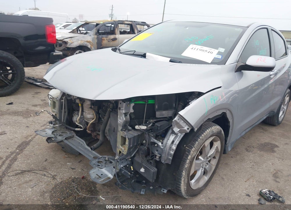 2018 HONDA HR-V LX VIN: 3CZRU6H38JG714947