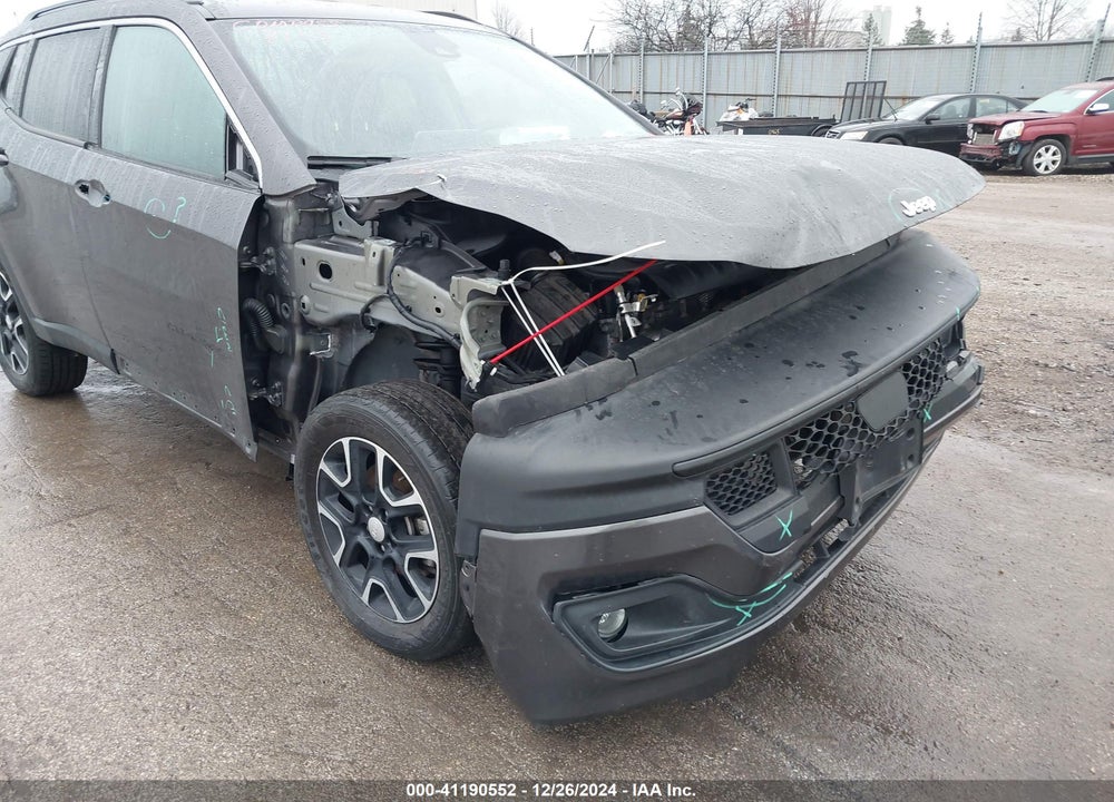 2022 JEEP COMPASS LATITUDE FWD VIN: 3C4NJCBB1NT137137