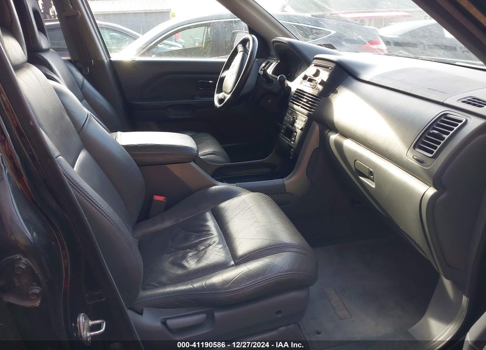 2004 HONDA PILOT EX-L VIN: 2HKYF18514H570833