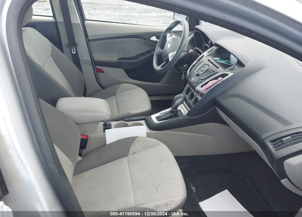 2014 FORD FOCUS VIN: 1FADP3F29EL274526