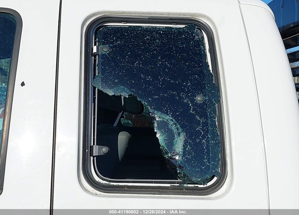 2012 FORD F-250 XL VIN: 1FT7X2B67CEB10364