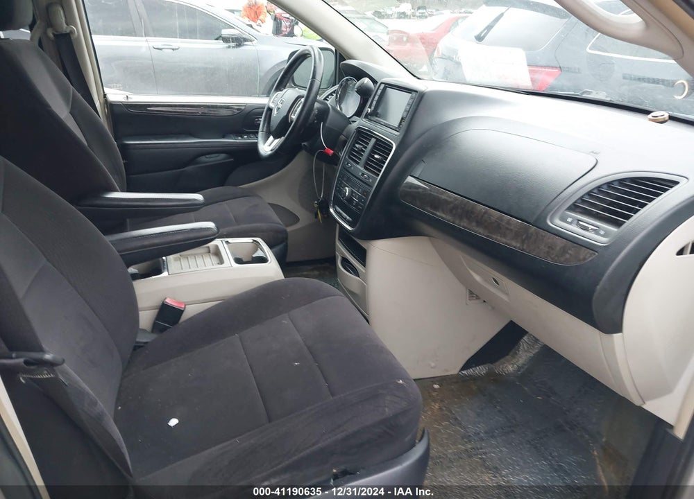 2011 DODGE GRAND CARAVAN CREW VIN: 2D4RN5DG9BR661535