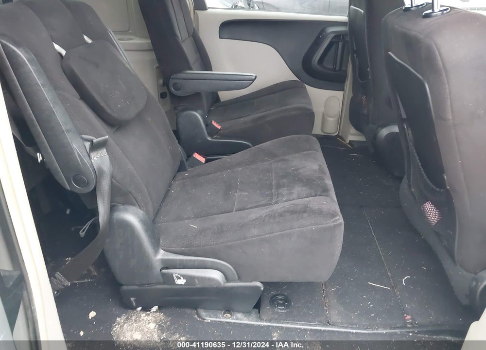 2011 DODGE GRAND CARAVAN CREW VIN: 2D4RN5DG9BR661535