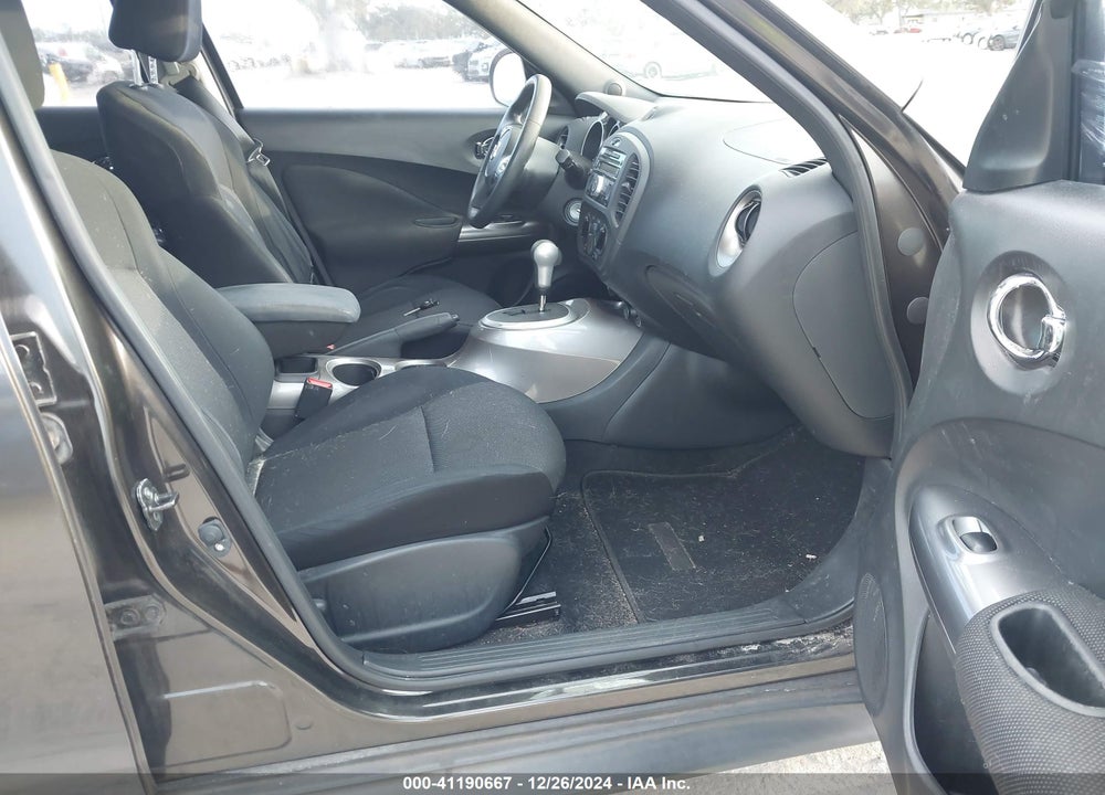 2013 NISSAN JUKE S VIN: JN8AF5MR3DT203918
